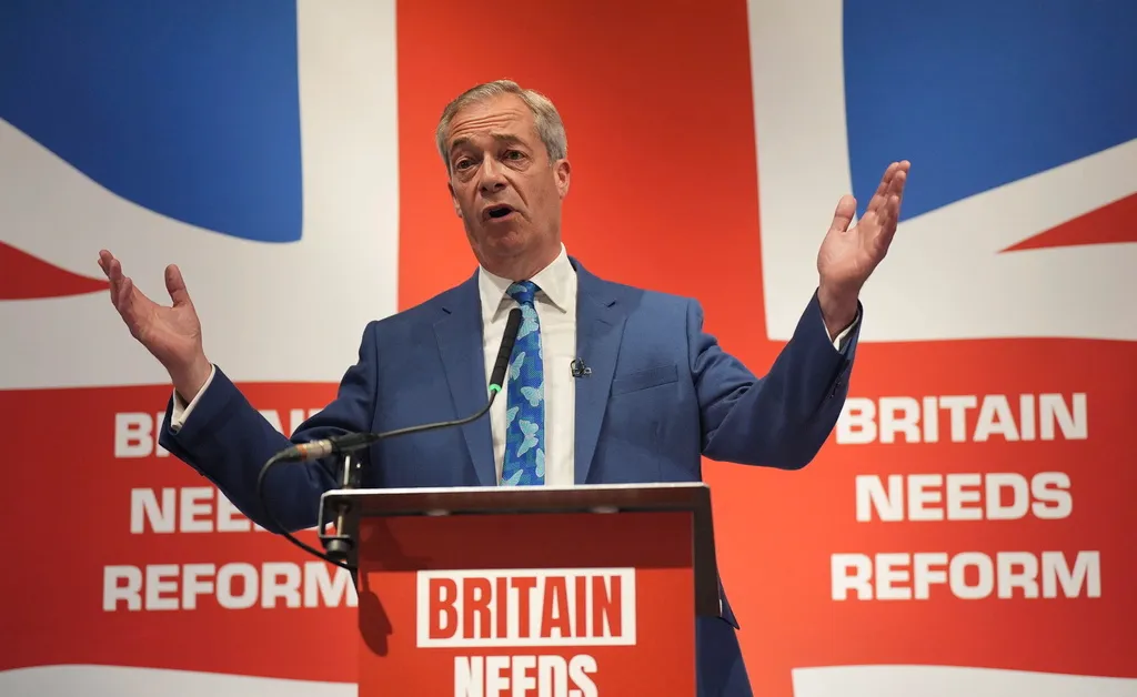 Populist Campaigner Nigel Farage Says He Will Run in the U.K. Election