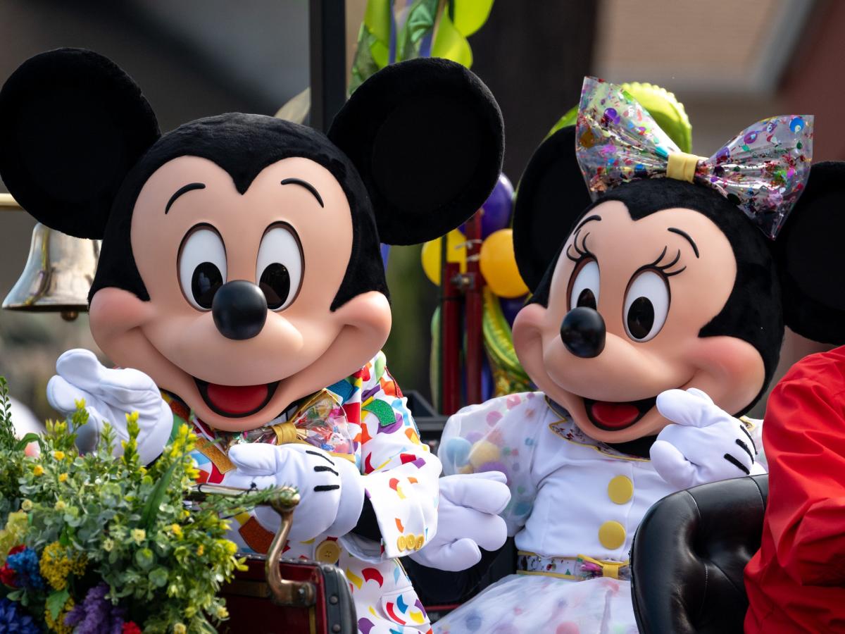 Florida locals endorse Disney World's new $17 billion development