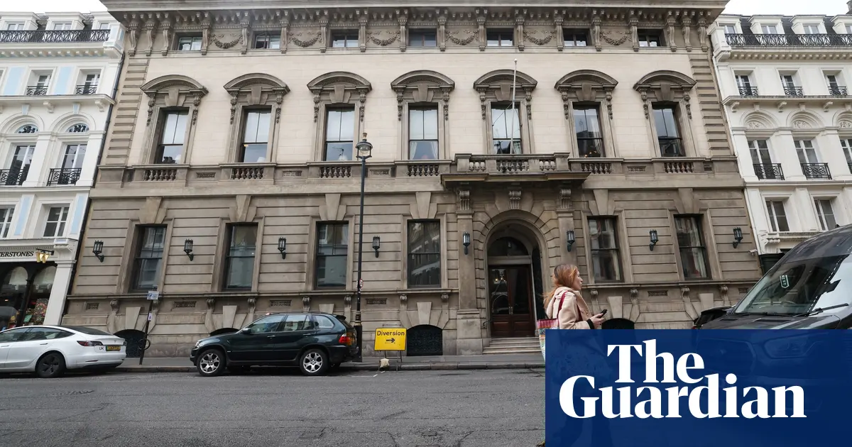 Garrick club chair says ‘exceptional lady members’ may be fast-tracked
