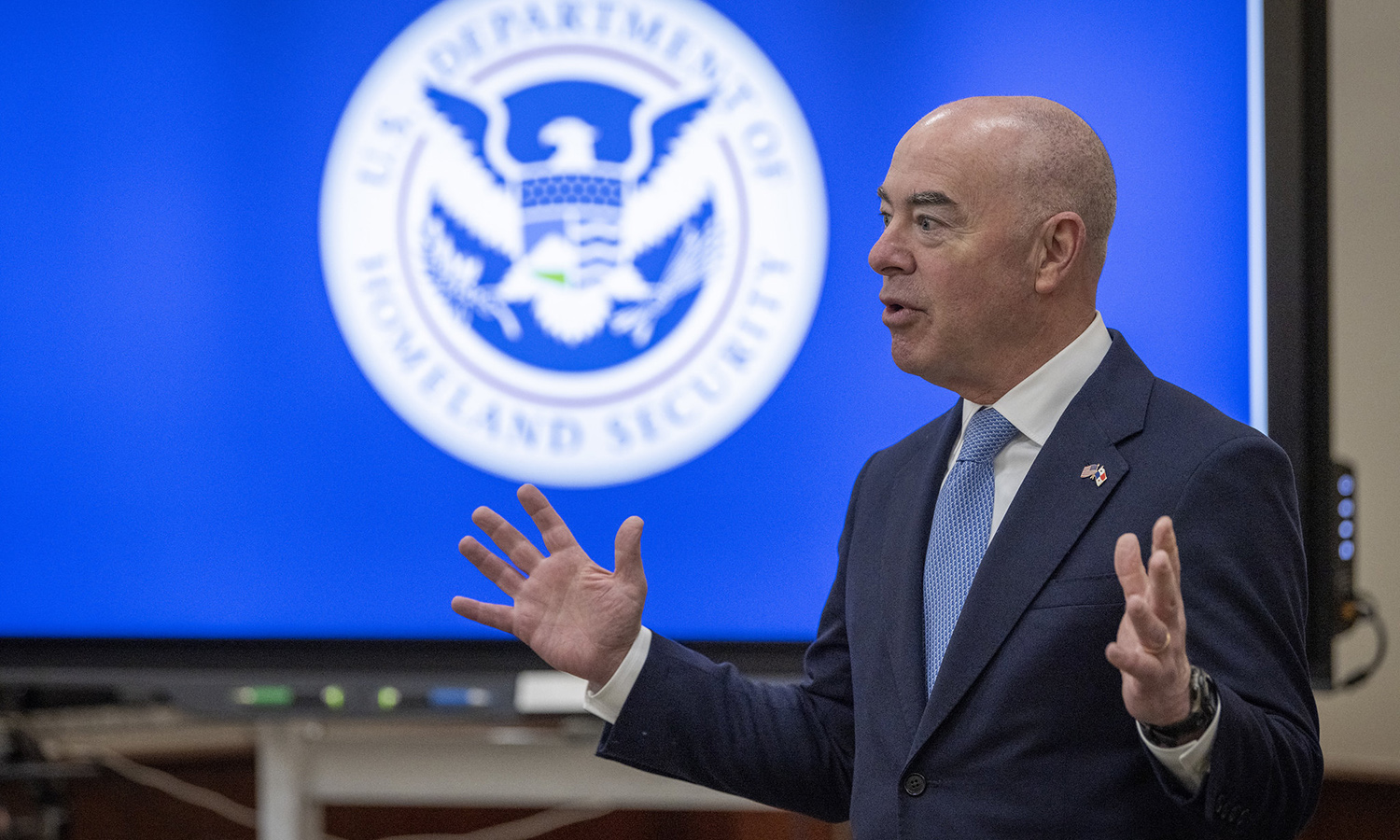 New DHS AI safety, security board introduced