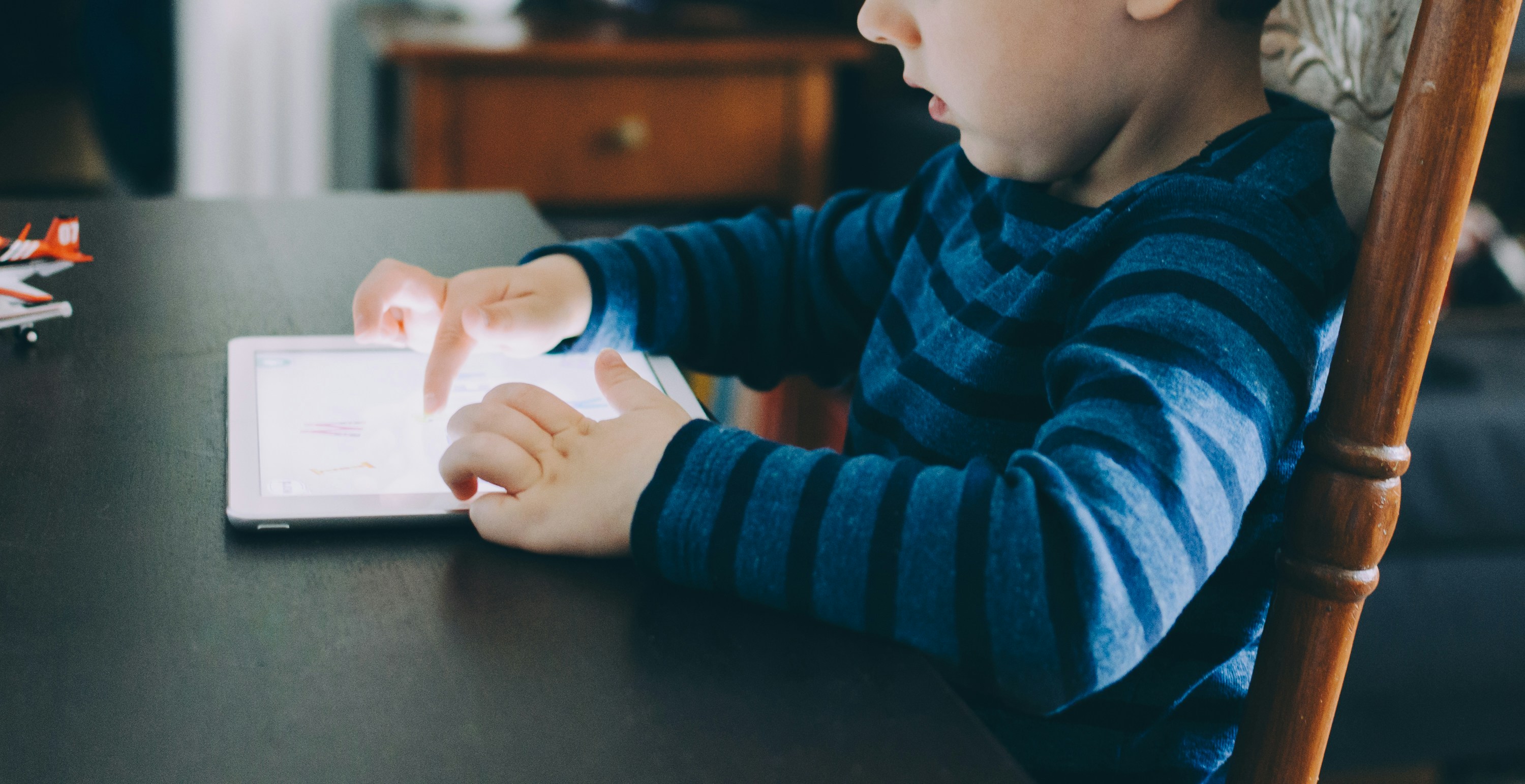 Using a tablet more as a preschooler linked to problems regulating anger and frustration