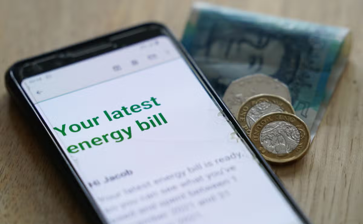 Energy bills forecast to rise by 9% to an average £1,714 in October