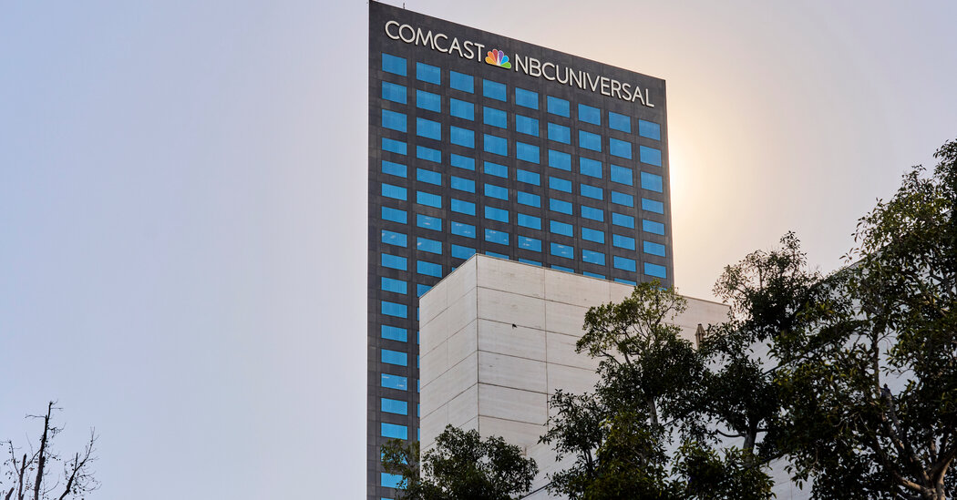 Comcast Plans Streaming Bundle With Netflix, Apple TV+