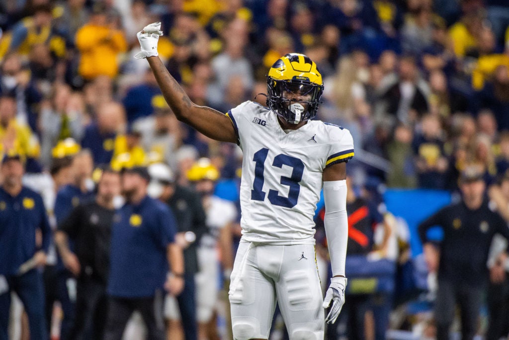 Sherrone Moore cites four defensive standouts from Michigans first spring practices