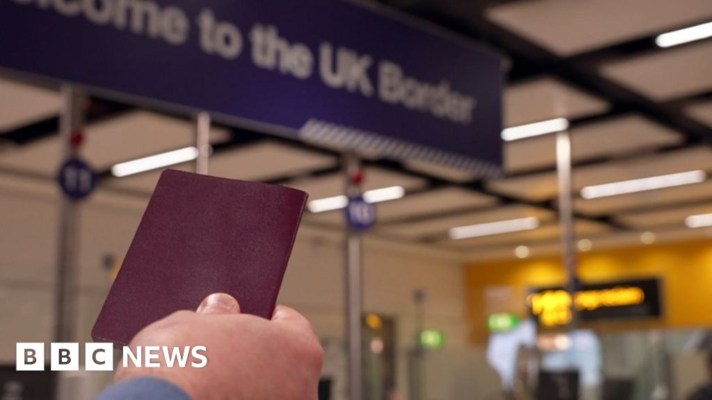 Nationwide IT Failure Snarls UK Airports, Eurostar; Raises Summer Travel Concerns