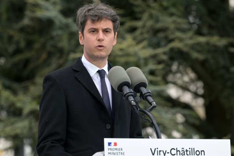 French PM Unveils Youth Violence Clampdown, Vows No Tax Hikes Pre-Elections