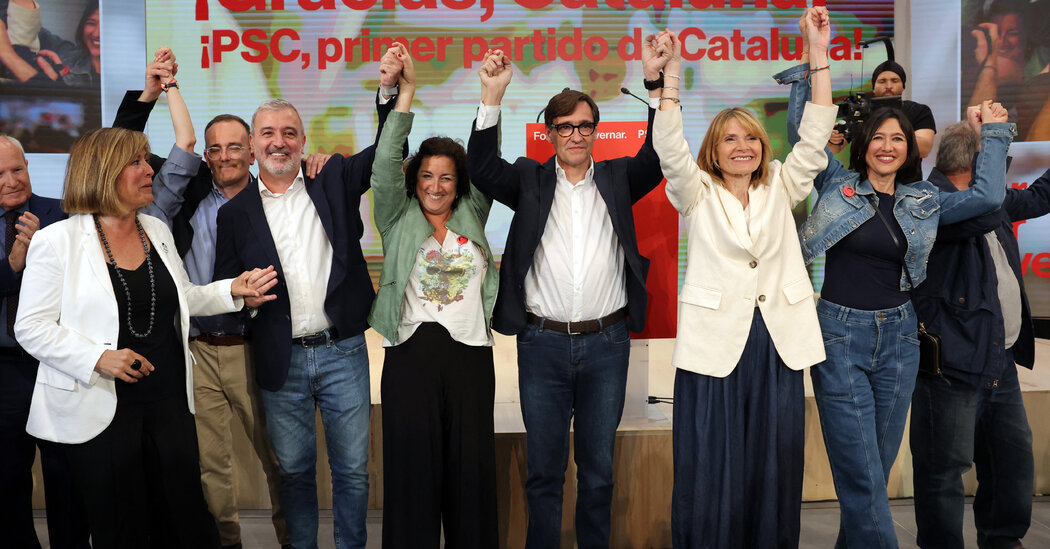 Catalonia's Shift: Socialist Party Wins, Separatists Lose Majority