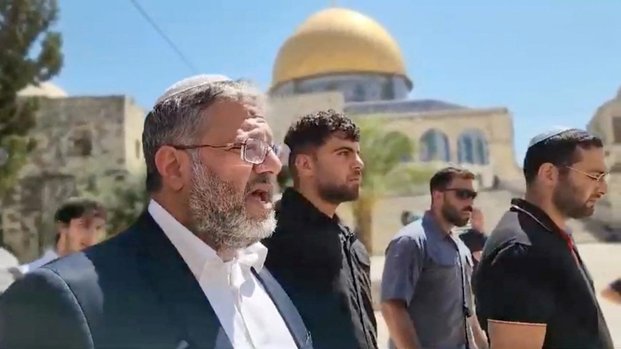 Israeli Minister's Al-Aqsa Prayer Sparks Global Outcry, Heightens Regional Tensions