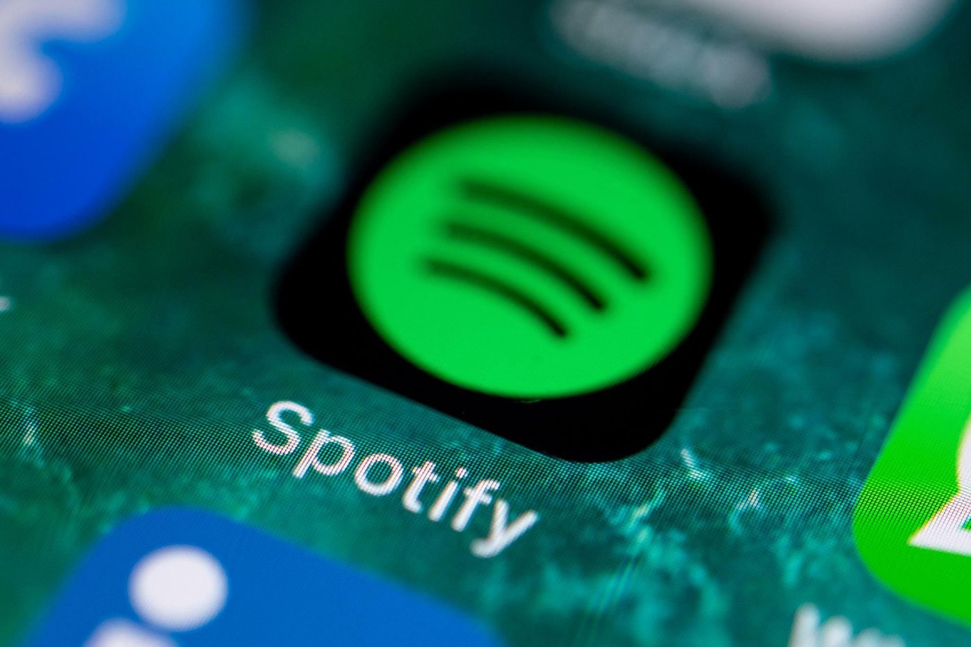 Spotify Surges: Q2 Revenue Hits €3.81B, Net Profit Soars to €274M Amid Subscriber Growth and Price Hikes