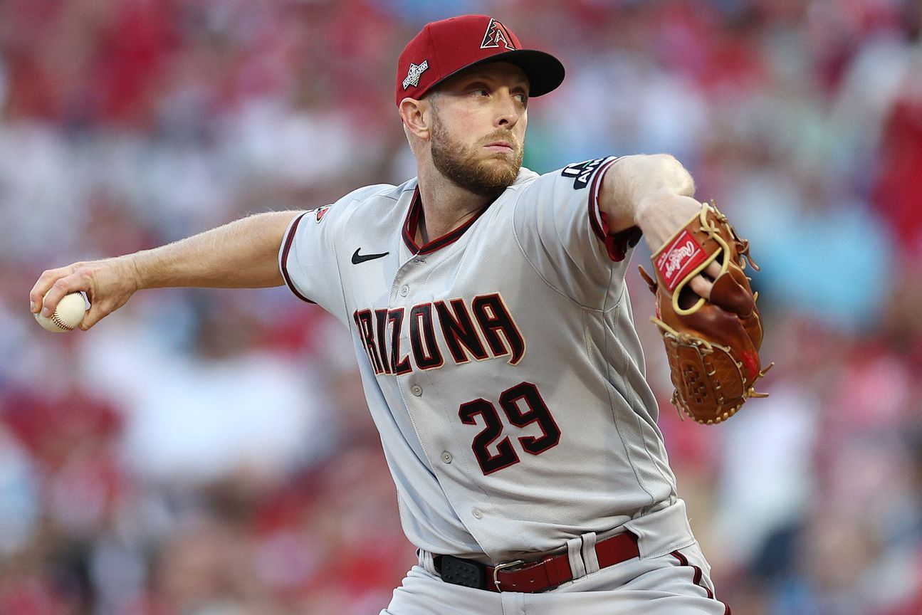 Merrill Kelly Out for a Month With Shoulder Injury, Diamondbacks Adjust Roster