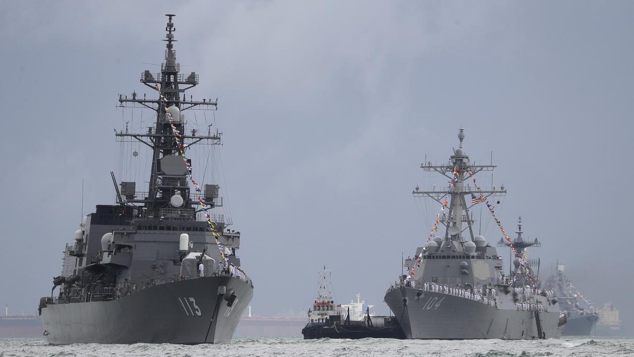 Japan Sends Destroyer Through Taiwan Strait, Escalating Tensions with China