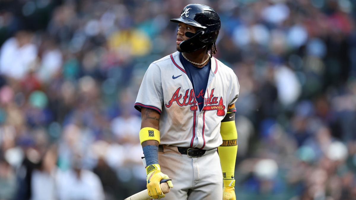 Braves' Slump and Injuries Threaten NL East Lead Despite Playoff Prospects