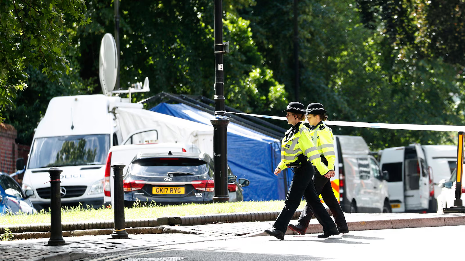 UK Knife Crime Surge Sparks Demand for Government Crackdown