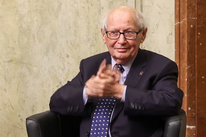 Nazi Hunter Serge Klarsfeld's Support for Marine Le Pen Sparks Political Turmoil in France